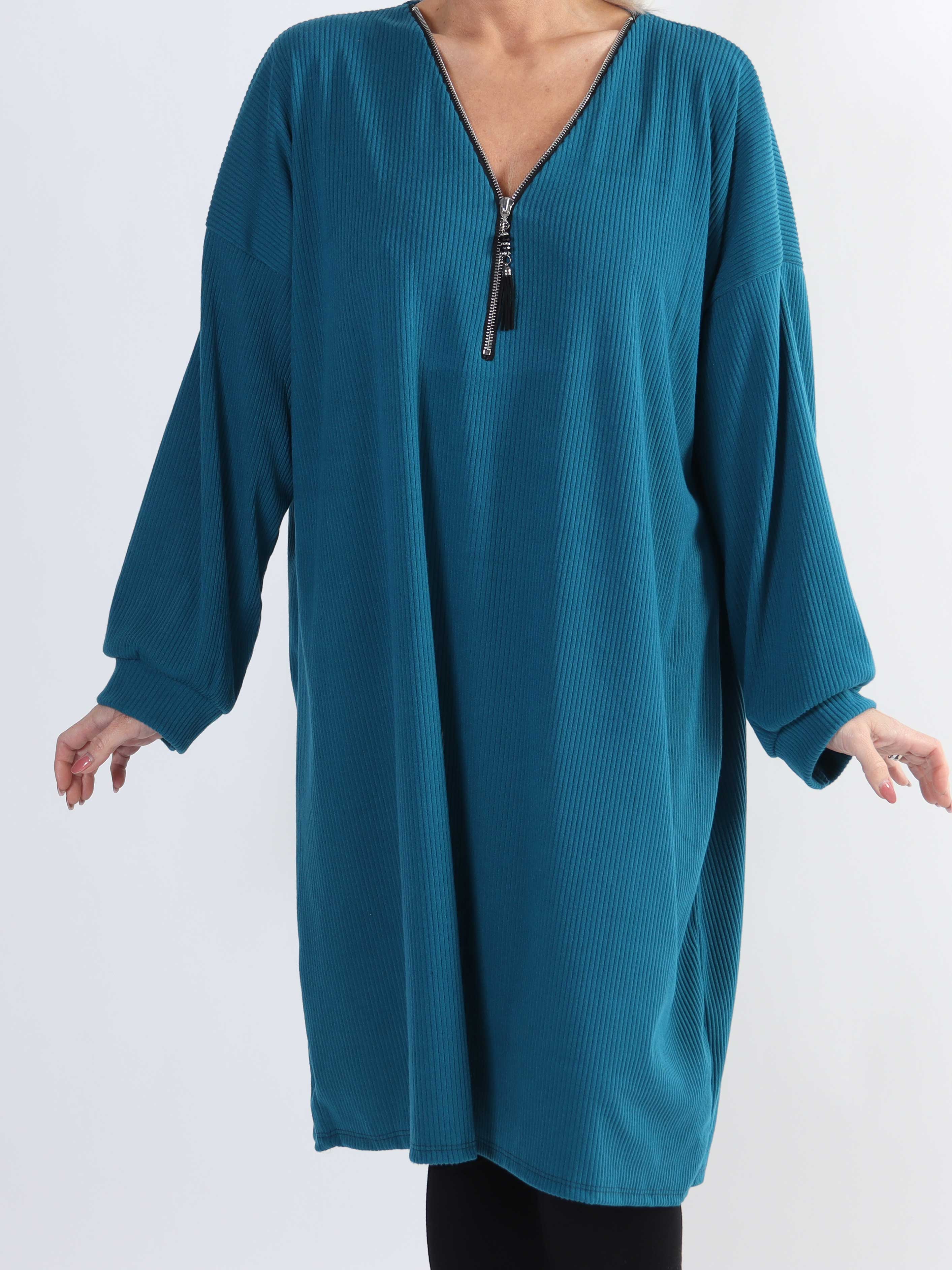 Liana - Blød plus size kjole i rib med lynlås